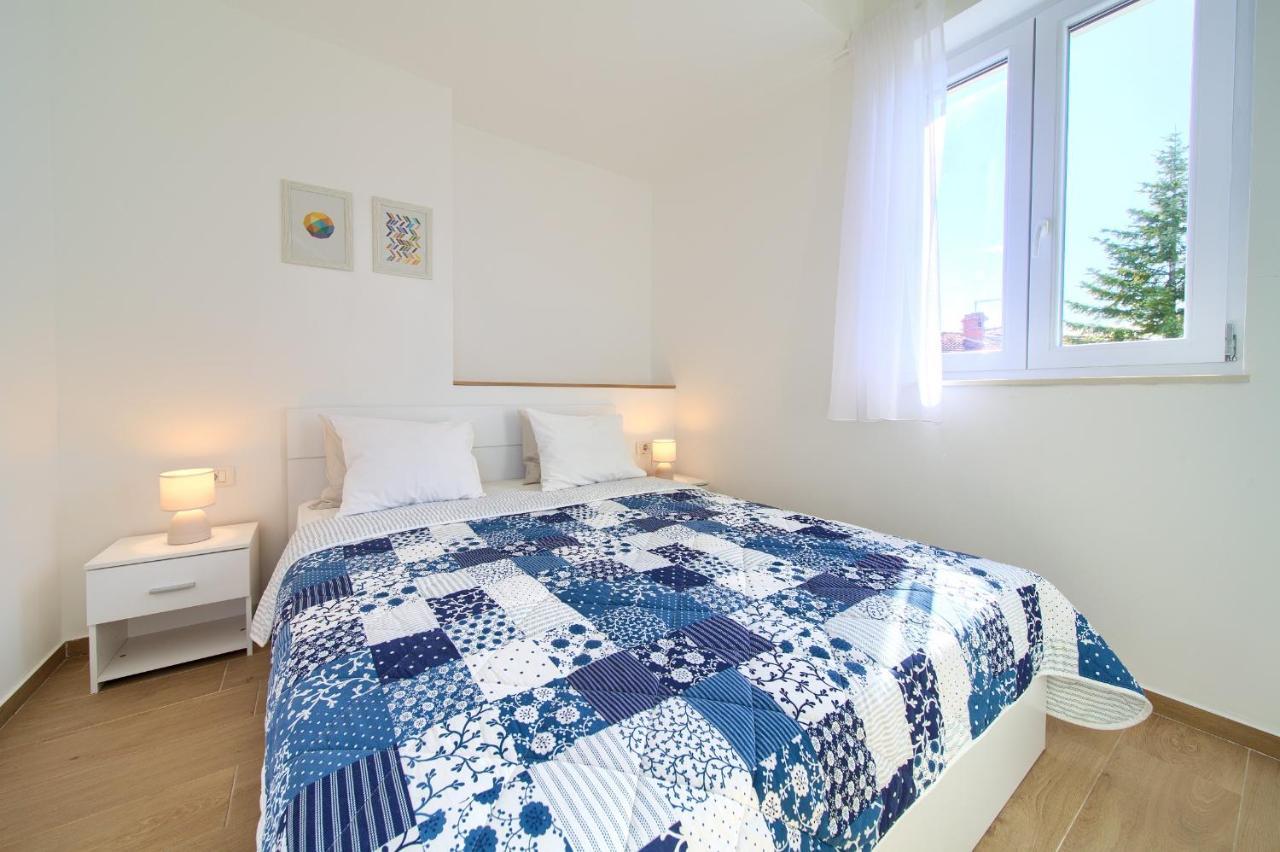נייביצה Apartments Meri מראה חיצוני תמונה
